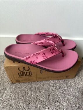 Revitalign Orthotic Floral Thong Sandals - Dahlia Botanical Size 10